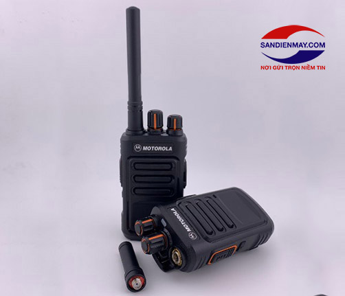 Máy bộ đàm Motorola XiR C6650